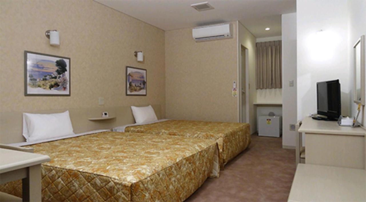 Family Lodge Hatagoya Kofu Isawa Fuefuki Eksteriør bilde